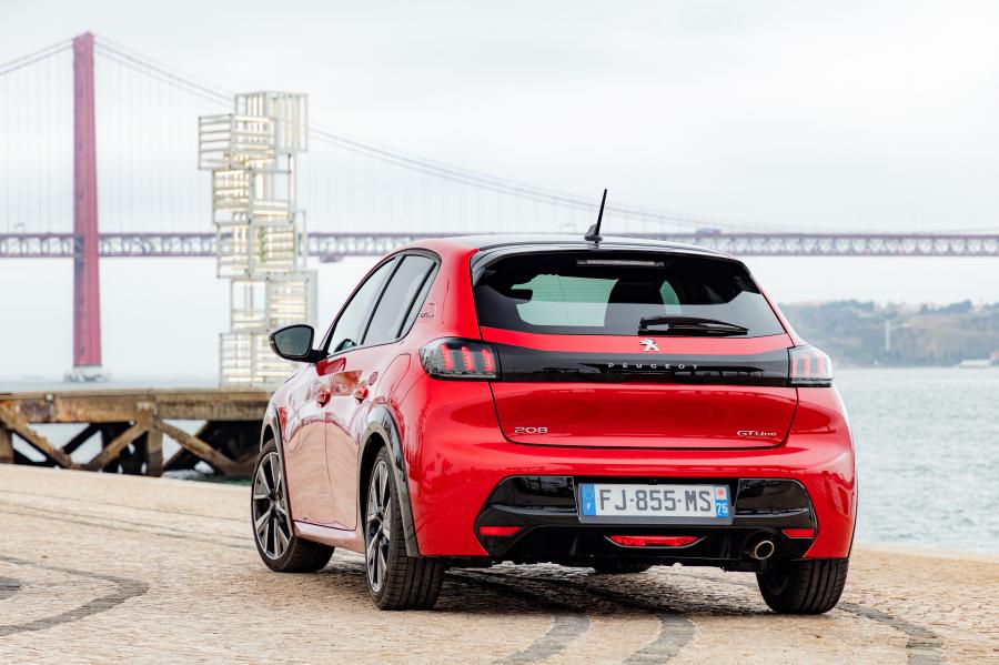  Peugeot 208 GT-Line 2019 года  (WW) (фото 45 из 56)